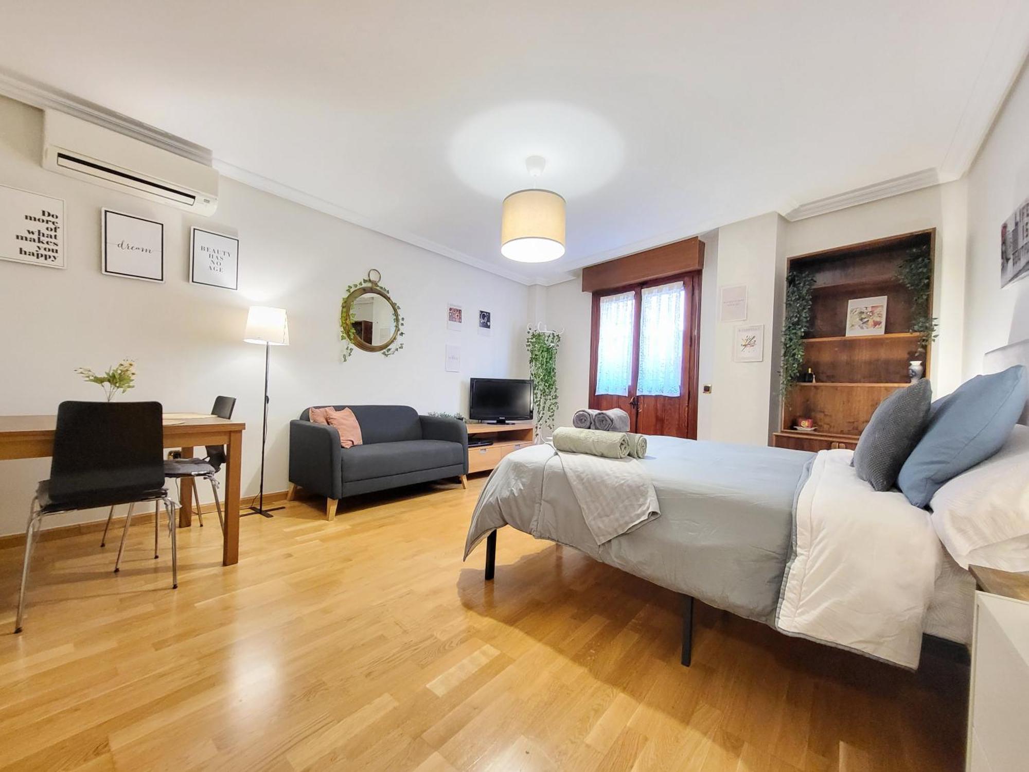 Ferienwohnung Apartamento Plaza Espana Gran Via Centro Madrid Exterior foto